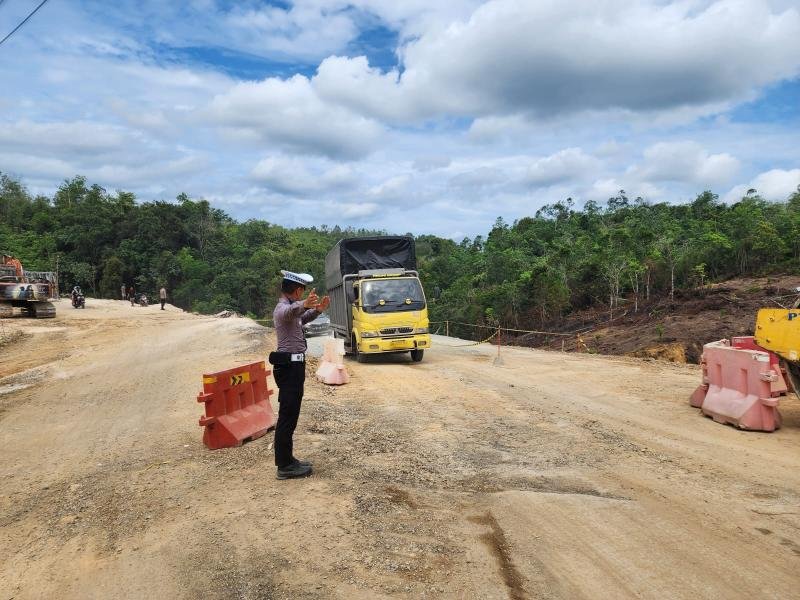 2024-12-10-263buka tutup.jpg